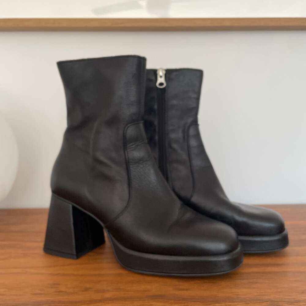 L'Intervalle Rivington Black Leather Platform Boots 37